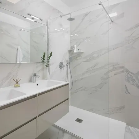 Villa New Seaview Alba Seget, 5 En-suite Bedrooms Seget Vranjica