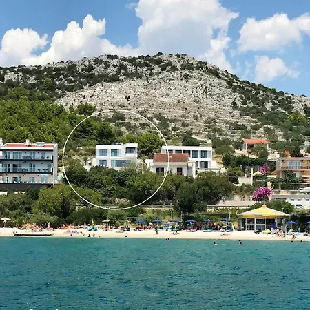 New Seaview Alba Seget, 5 En-suite Bedrooms