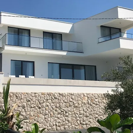 New Seaview Alba Seget, 5 En-suite Bedrooms Villa